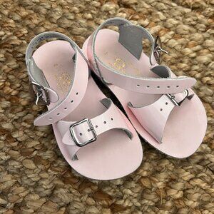 Girls Sun-San Pink Sandals, sz 8